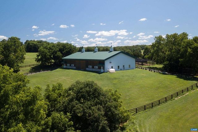 240 STONELEIGH RD, Palmyra, VA 22963