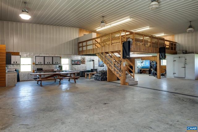 240 STONELEIGH RD, Palmyra, VA 22963