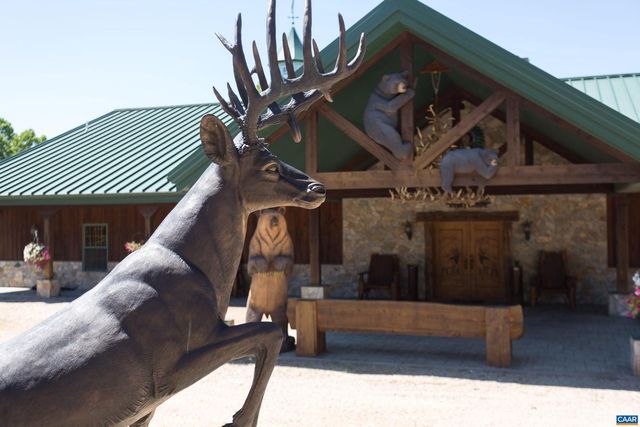 240 STONELEIGH RD, Palmyra, VA 22963