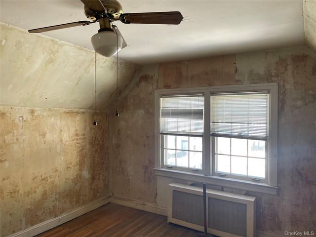 39 McCollom Place, Yonkers, NY 10704