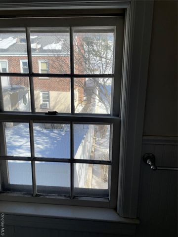 39 McCollom Place, Yonkers, NY 10704