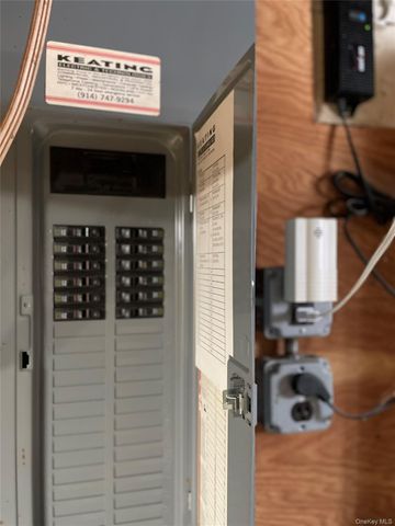 39 McCollom Place, Yonkers, NY 10704