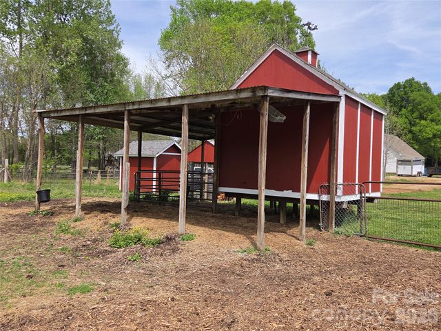 729 Sternbridge Drive, Concord, NC 28025