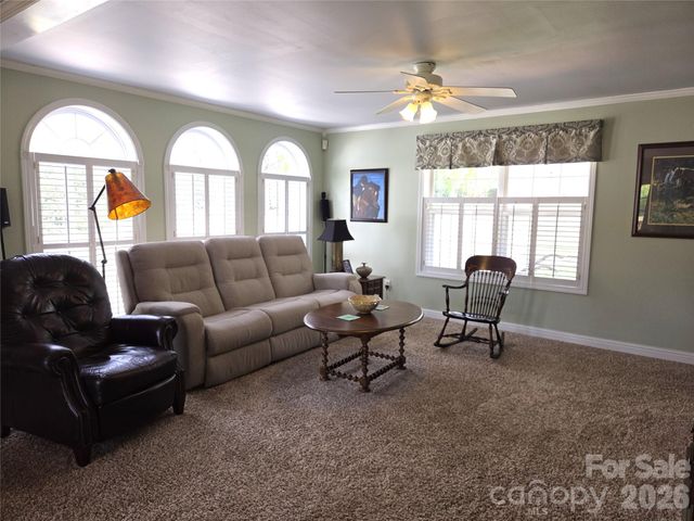 729 Sternbridge Drive, Concord, NC 28025