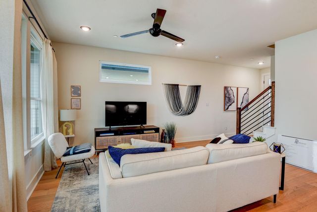 2600 Gattis School RD 1104, Round Rock, TX 78664