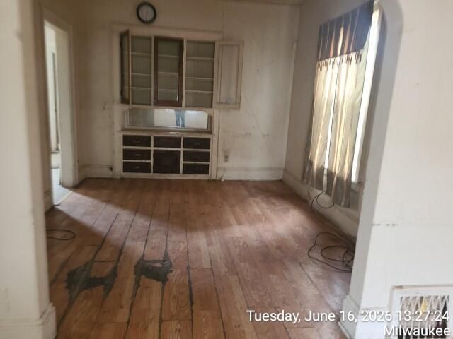 2151 N 38th STREET, Milwaukee, WI 53208