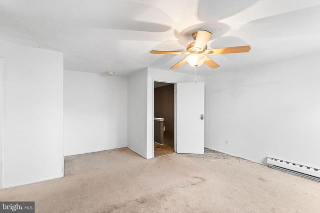 302 BROMLEY EST, Pine Hill, NJ 08021