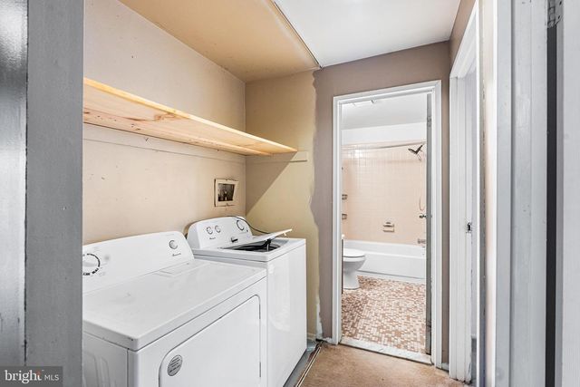 302 BROMLEY EST, Pine Hill, NJ 08021