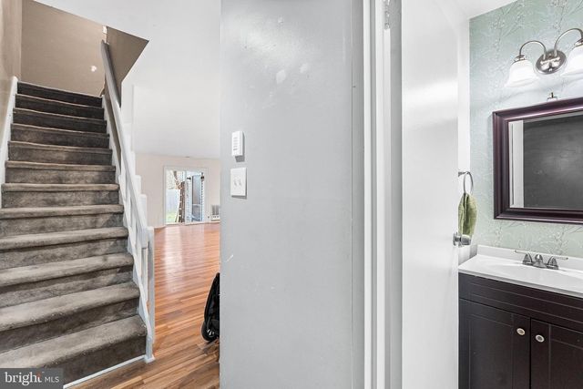 302 BROMLEY EST, Pine Hill, NJ 08021