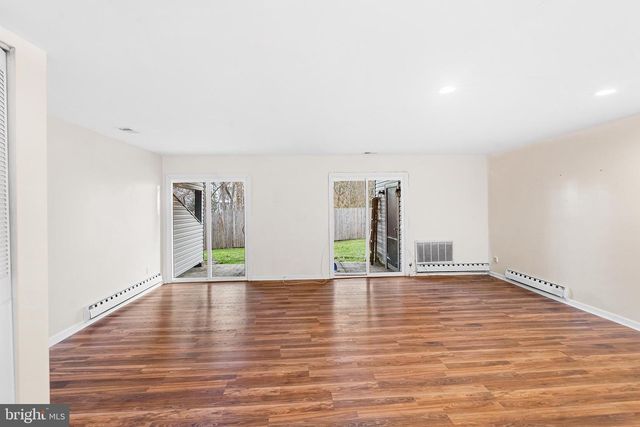 302 BROMLEY EST, Pine Hill, NJ 08021