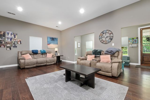 150 MURRELL ST, Oakland, TN 38060