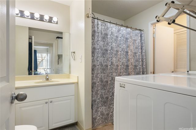 94-1394 Kulewa Loop 41D, Waipahu, HI 96797