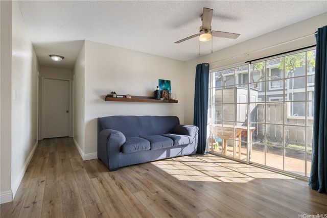 94-1394 Kulewa Loop 41D, Waipahu, HI 96797