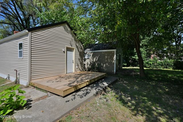 1335 S 22nd St, Louisville, KY 40210