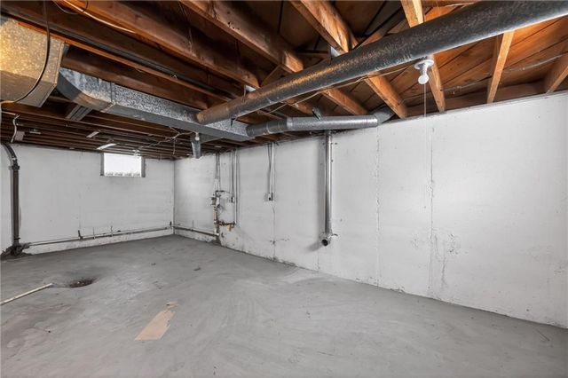 2316 S Vermont Avenue, Independence, MO 64052