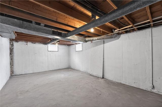 2316 S Vermont Avenue, Independence, MO 64052