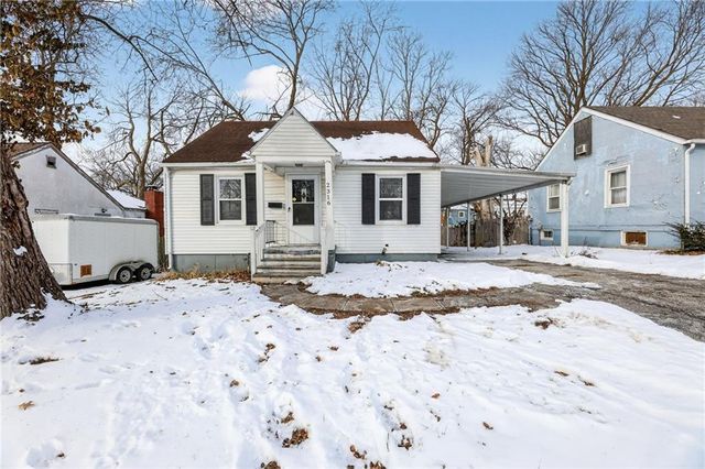 2316 S Vermont Avenue, Independence, MO 64052