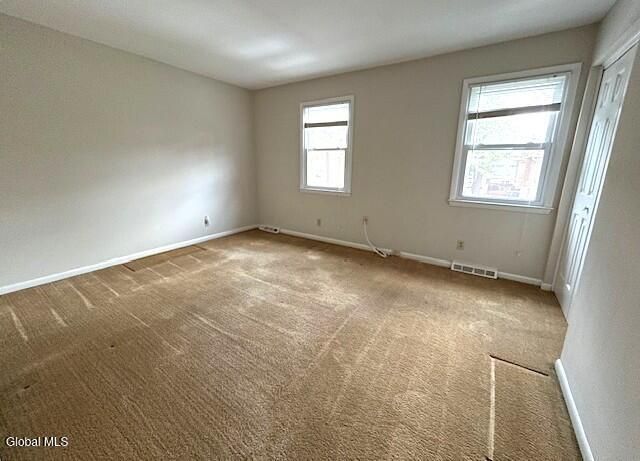 148 Williamsburg Court, Albany, NY 12203