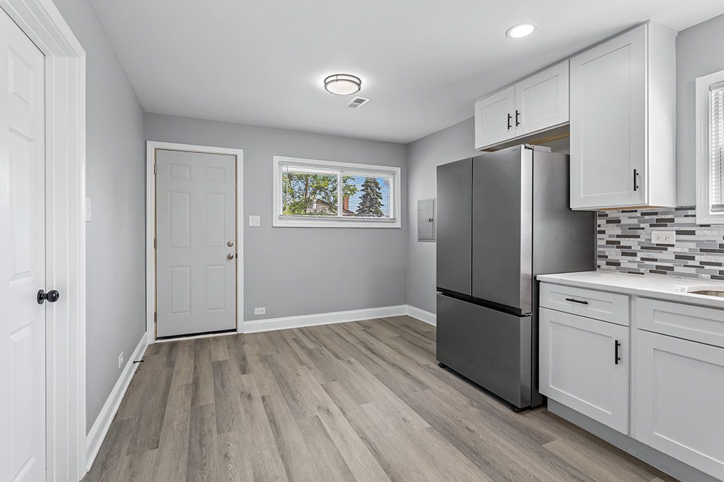 417 Hickory Street, Chicago Heights, IL 60411 — photo 3