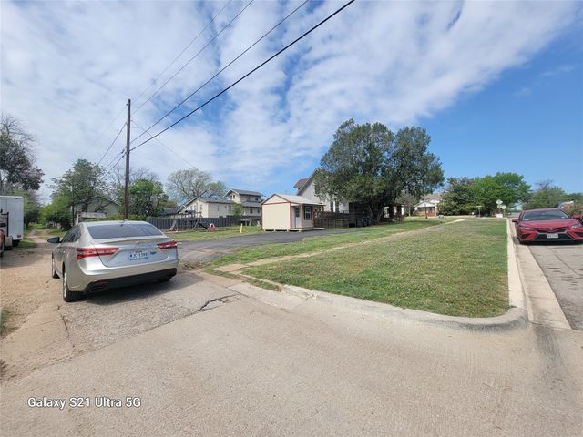 1715 Homan Avenue, Fort Worth, TX 76164