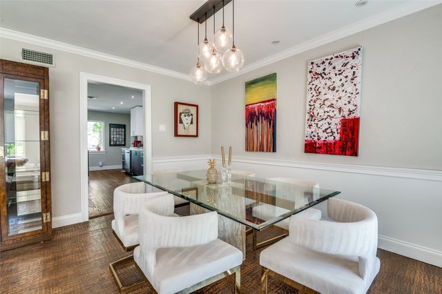 9849 County Cork Dr, Dallas, TX 75218