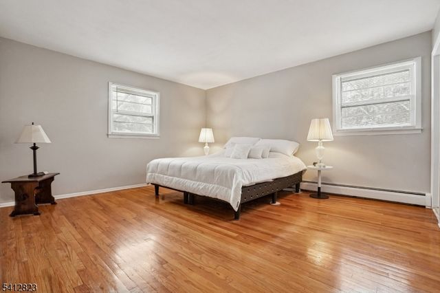 112 Midvale Ave, Long Hill Twp., NJ 07946