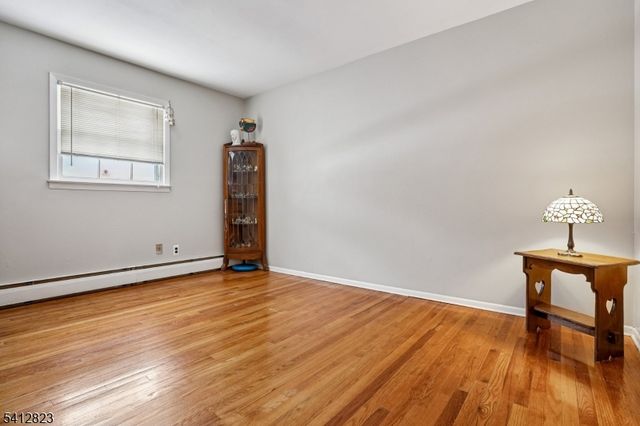 112 Midvale Ave, Long Hill Twp., NJ 07946