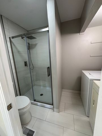 1820 W Surrey Park Lane 1B, Arlington Heights, IL 60005