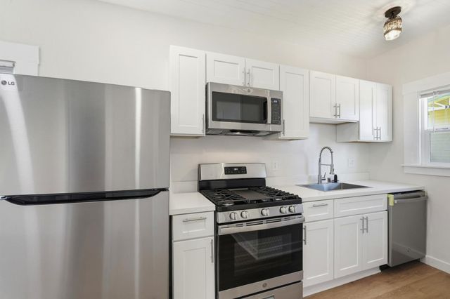 338 Garretson Avenue, Rodeo, CA 94572