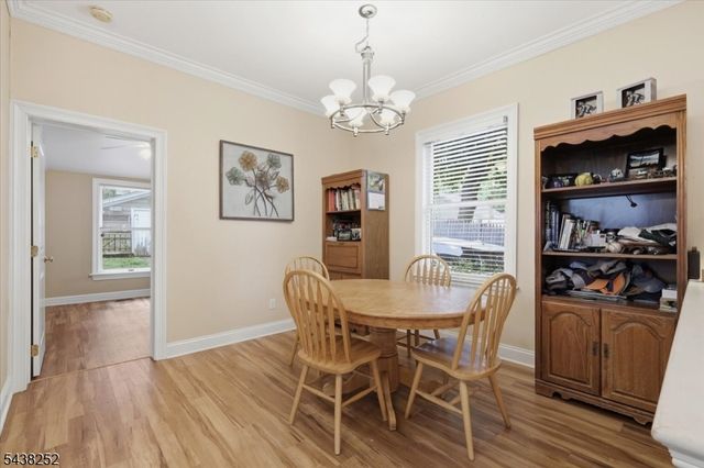 253 Essex St, Long Hill Twp., NJ 07980