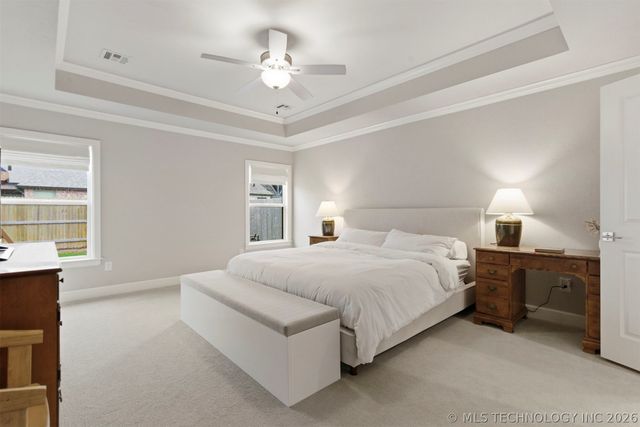 902 E 148th Place S, Glenpool, OK 74033