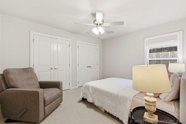 902 E 148th Place S, Glenpool, OK 74033