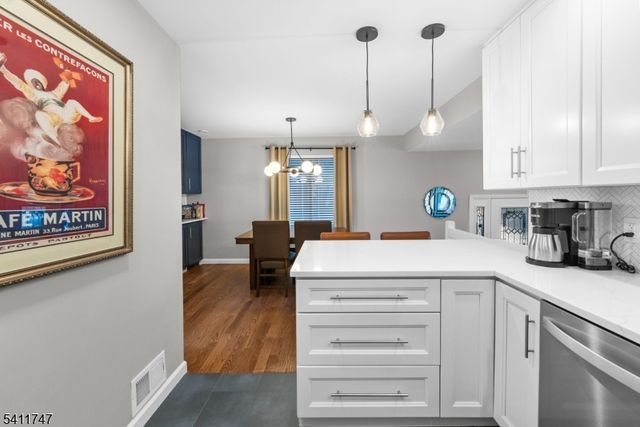 9 Marina Ky, Secaucus Town, NJ 07094