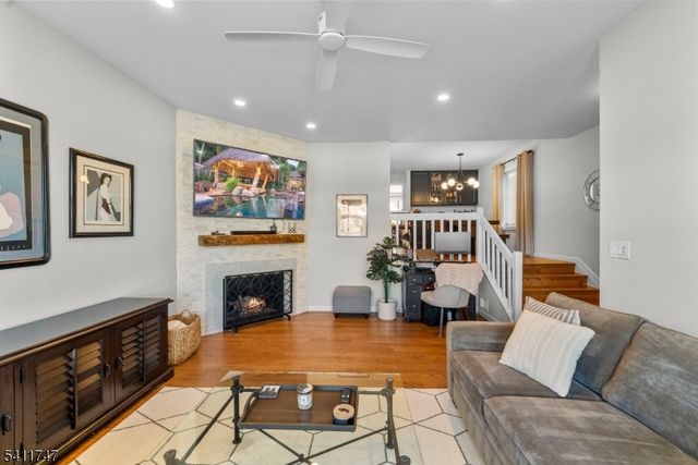 9 Marina Ky, Secaucus Town, NJ 07094