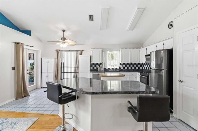 9714 STONE MOUNTAIN PLACE, Tampa, FL 33634