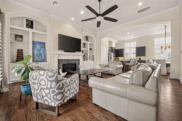 10929 Upland Park, Houston, TX 77043