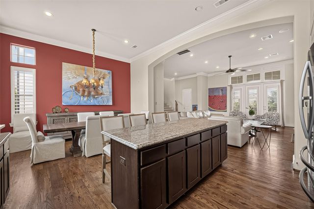 10929 Upland Park, Houston, TX 77043