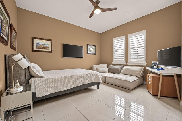 10929 Upland Park, Houston, TX 77043