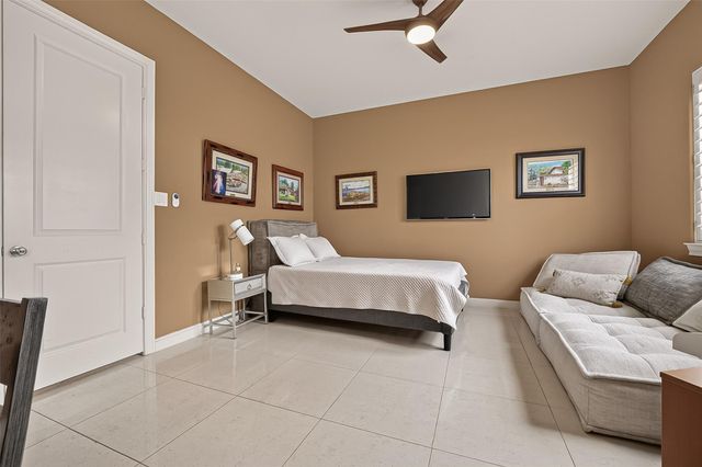 10929 Upland Park, Houston, TX 77043