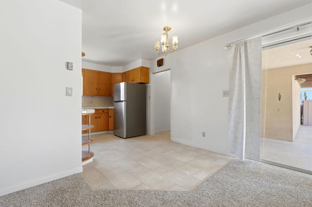 293 W Ponderosa Avenue, Reedley, CA 93654