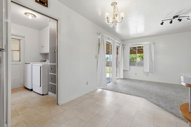 293 W Ponderosa Avenue, Reedley, CA 93654