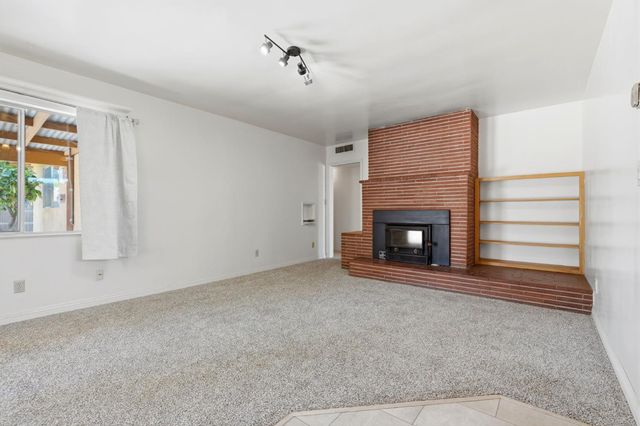 293 W Ponderosa Avenue, Reedley, CA 93654