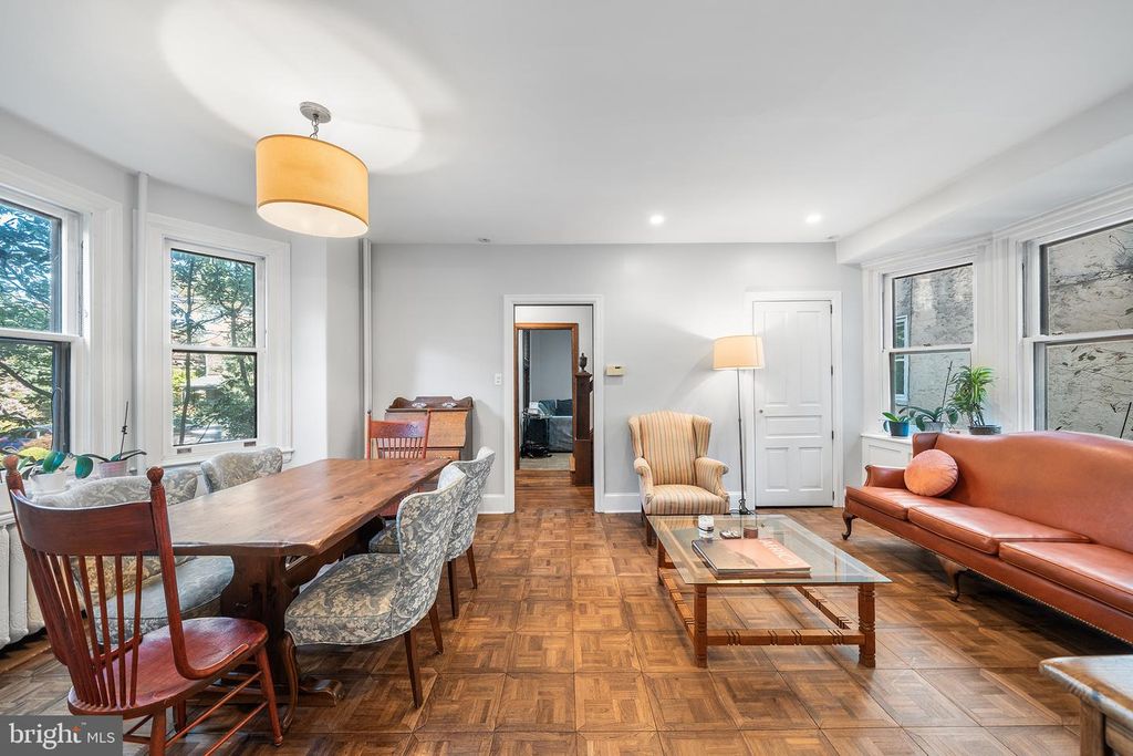 35 E GRAVERS LN, PHILADELPHIA, PA 19118 — photo 5