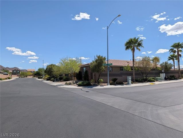 1290 Paseo Del Oso Lane, Henderson, NV 89002