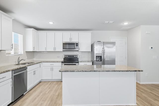 10124 Wyseby Road, Fort Worth, TX 76036