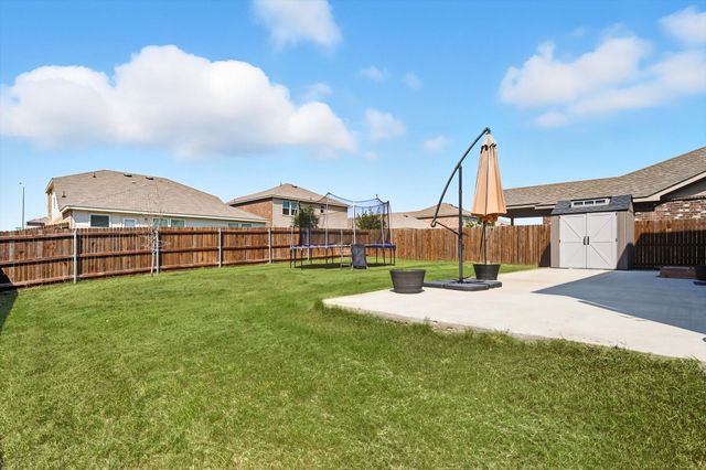 10124 Wyseby Road, Fort Worth, TX 76036