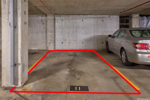 1 Keahole Place 1513, Honolulu, HI 96825