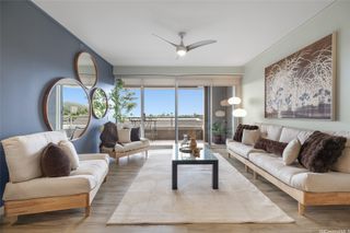 1 Keahole Place 1513, Honolulu, HI 96825