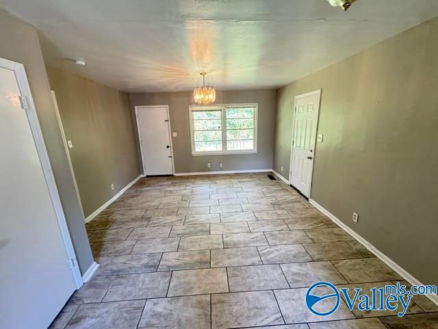 1114 Retlaw Street NW, Huntsville, AL 35816