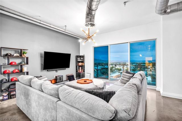 200 Hoover Avenue 807, Las Vegas, NV 89101